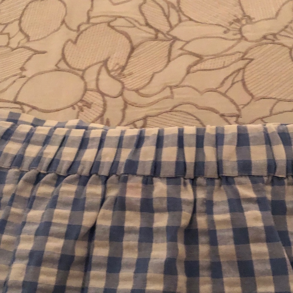 Blue and white check skirt - Picture 3 of 4